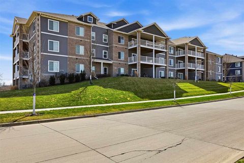 Photo of 2871 Spring Rose Cir 105 #105, Coralville, IA 52241 (MLS # 202602232)