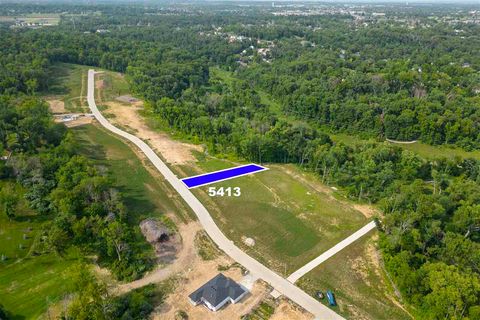 Photo of 5413 Seminole Valley Trl NE, Cedar Rapids, IA 52411 (MLS # 202500496)