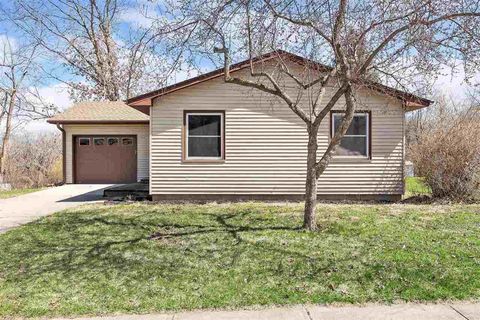 Photo of 1564 Prairie Du Chien Rd., Iowa City, IA 52240 (MLS # 202502144)