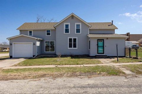Photo of 100 3rd Ave, Newhall, IA 52315 (MLS # 202601921)
