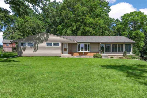 Photo of 3063 Newport Rd NE, IowaCity, IA 52240 (MLS # 202605151)