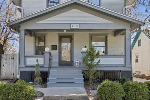 Photo of 410 N Governor St, Iowa City, IA 52245 (MLS # 202502395)