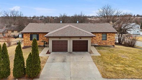 Photo of 1293 Dolen Place, IowaCity, IA 52246 (MLS # 202601192)