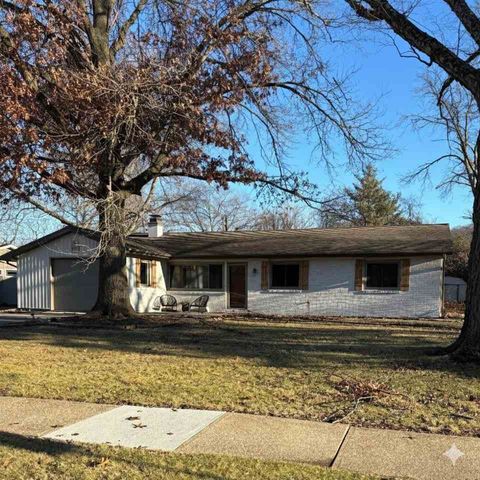 Photo of 704 Eastmoor Dr, IowaCity, IA 52246 (MLS # 202600314)