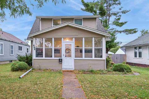 Photo of 648 SW 22nd Ave, IA 52404 (MLS # 202506309)