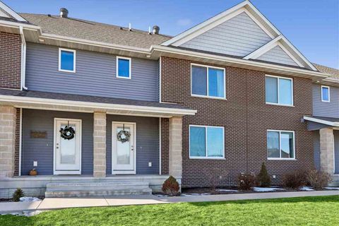 Photo of 1224 Ronald Way, NorthLiberty, IA 52317 (MLS # 202600968)