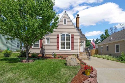 Photo of 508 26th Street SE, CedarRapids, IA 52403 (MLS # 202603636)