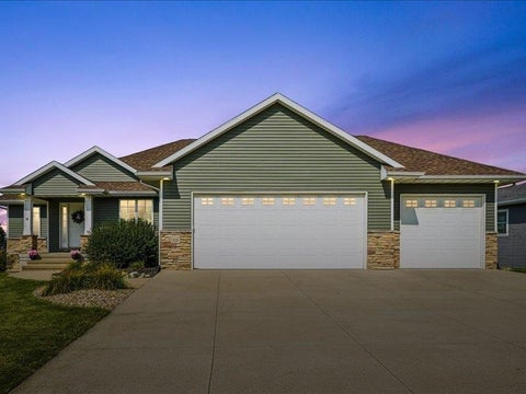 Photo of 115 Ridge Drive, Fairfax, IA 52228 (MLS # 202605239)