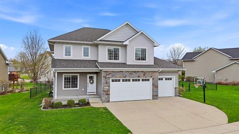 Photo of 4411 Tempe Place, IowaCity, IA 52246 (MLS # 202602556)