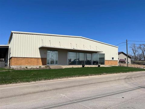 Photo of 640 29th Ave SW, CedarRapids, IA 52404 (MLS # 202600431)