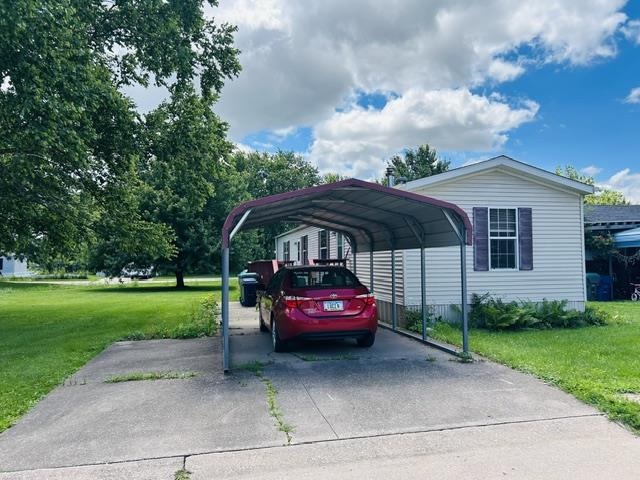 Photo 1 of 15 — 300 S Columbus St 108, WestLiberty, IA 52776
