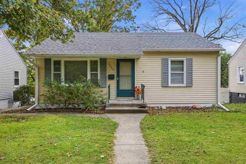 Photo of 1829 NE K Ave, CedarRapids, IA 52402 (MLS # 202606109)