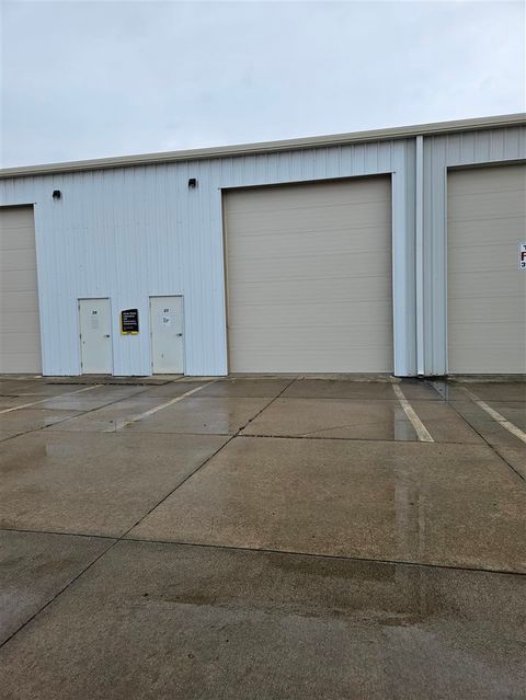 Photo of 2421 James Street 26 #26, Coralville, IA 52241 (MLS # 202506508)