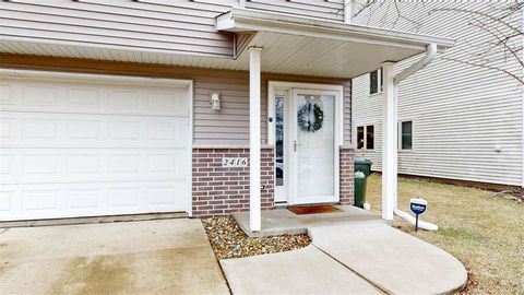 Photo of 2416 Catskill Ct, Iowa City, IA 52245 (MLS # 202501947)