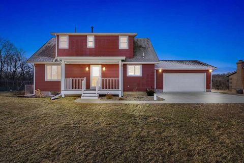 Photo of 3578 Midway Rd, Toddville, IA 52341 (MLS # 202601838)