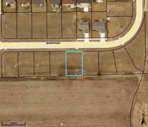 Photo of 1849 Sherman Dr, Iowa City, IA 52240 (MLS # 202505745)