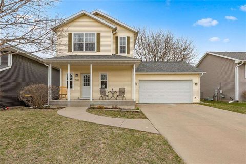 Photo of 1536 Hemingway Ln, Iowa City, IA 52240 (MLS # 202501808)