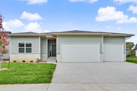 Photo of 1280 Sand Prairie Dr., IowaCity, IA 52240 (MLS # 202606083)
