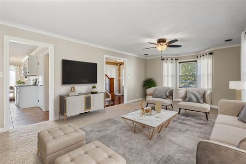 Photo of 1935 48th Street Ct, Marion, IA 52302 (MLS # 202506265)