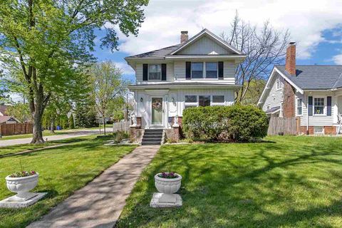 Photo of 2300 4th Ave SE, CedarRapids, IA 52403 (MLS # 202602927)