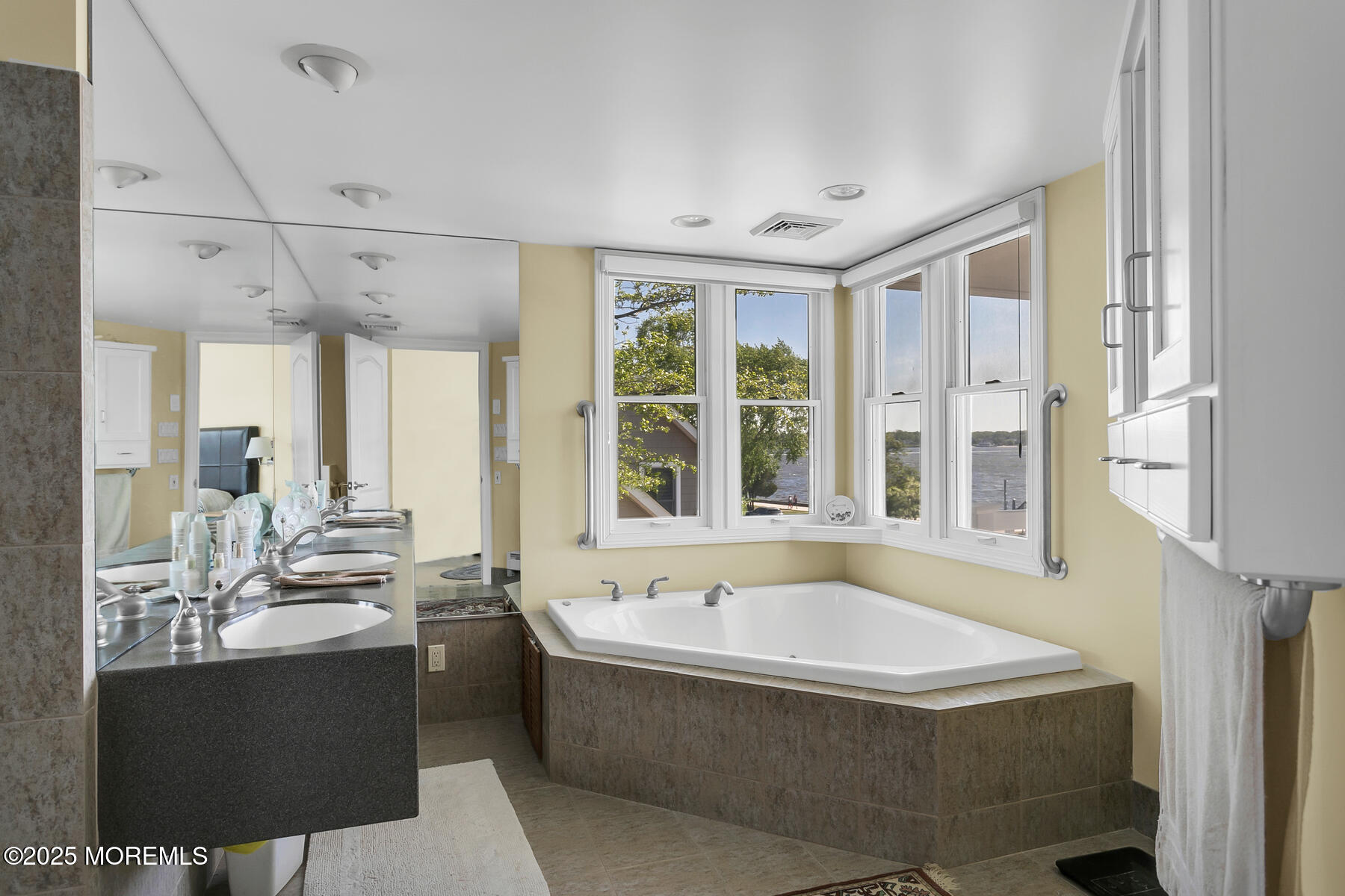 20 River Avenue, Island Heights, New Jersey image 45