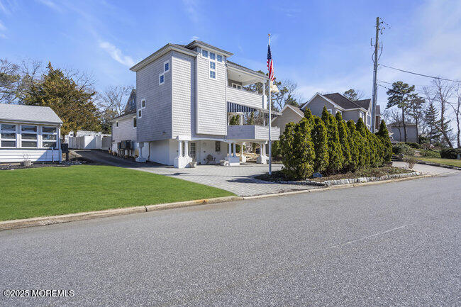 20 River Avenue, Island Heights, New Jersey image 3