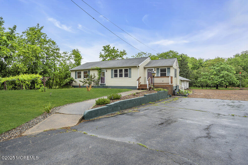 28 Locust Lane, Plumsted, New Jersey image 2