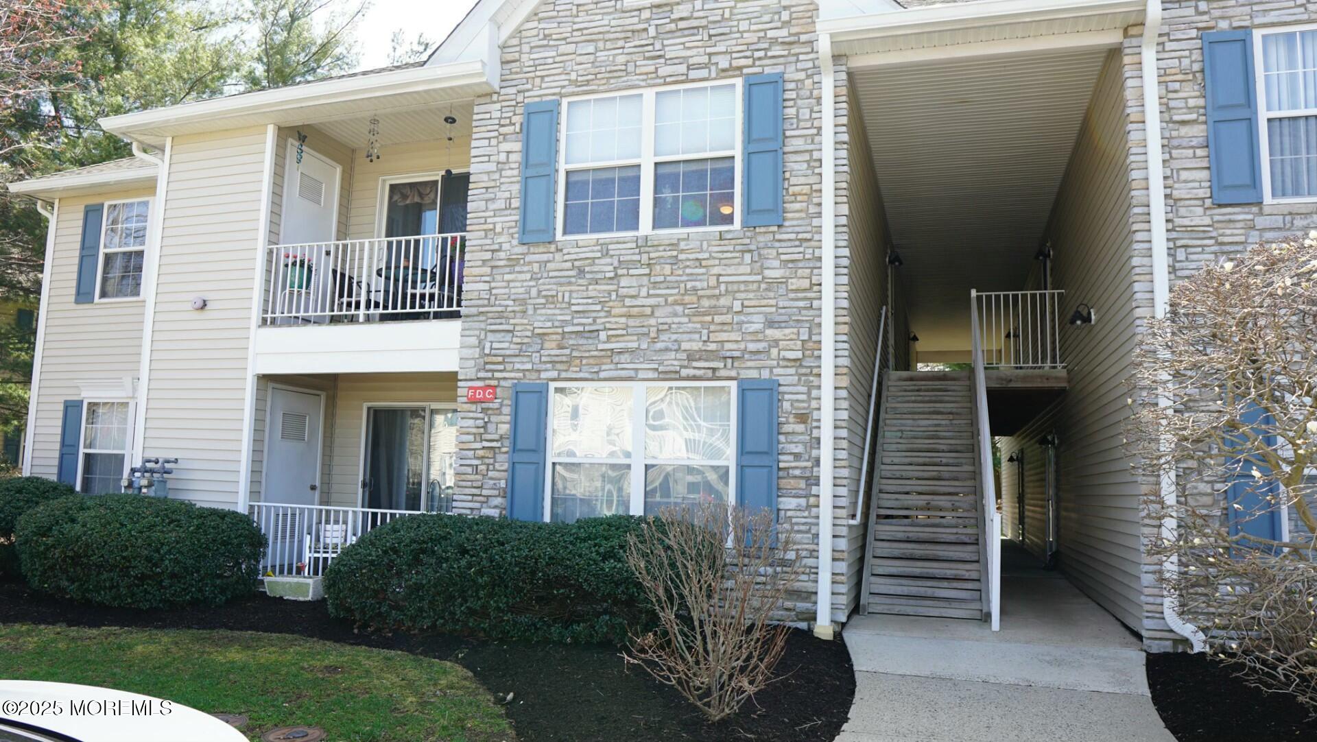 430 Wedgewood Circle, Belford, New Jersey image 2