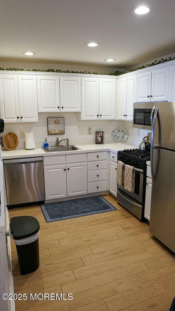 430 Wedgewood Circle, Belford, New Jersey image 13