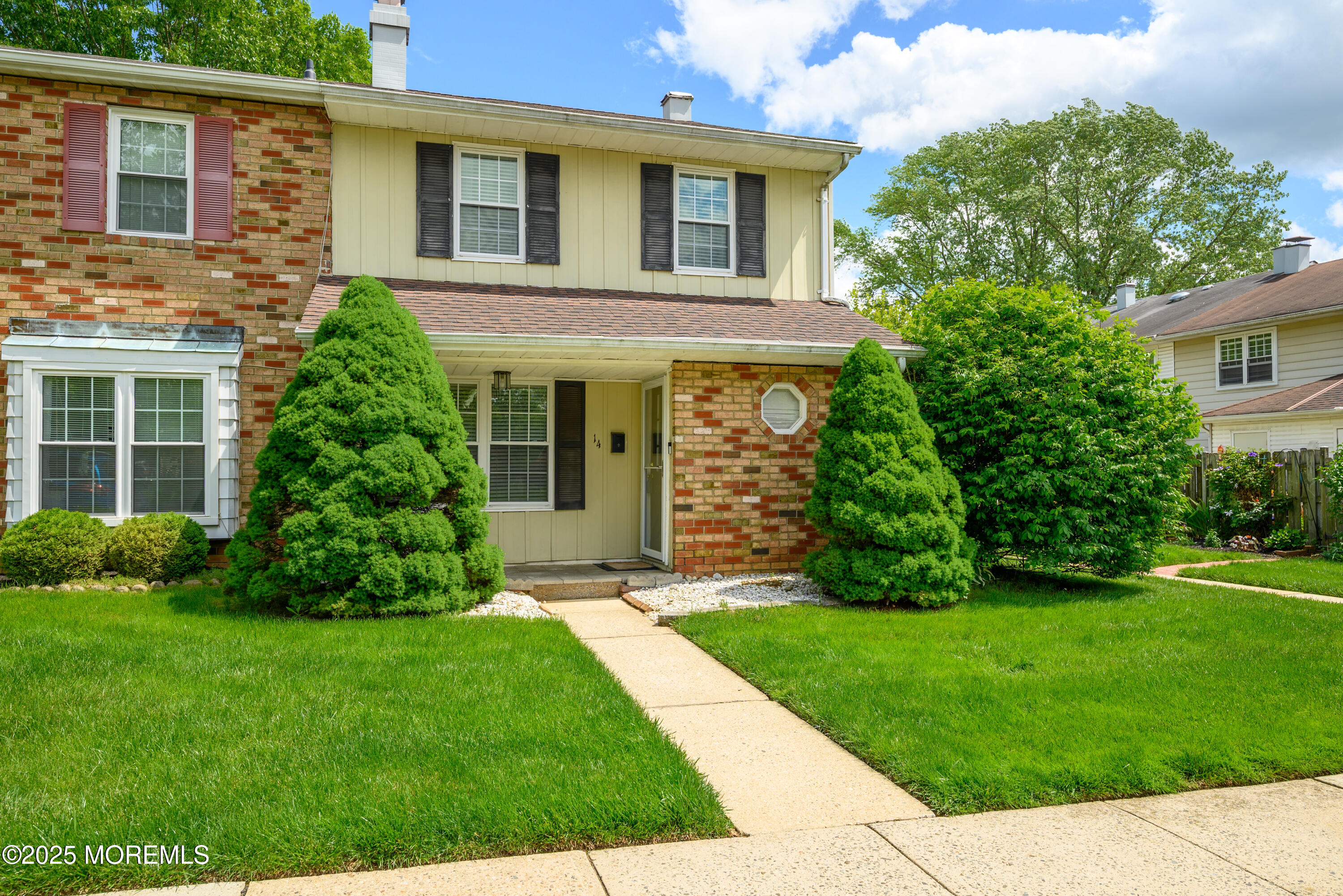14 Kingsley Way, Freehold, New Jersey image 1
