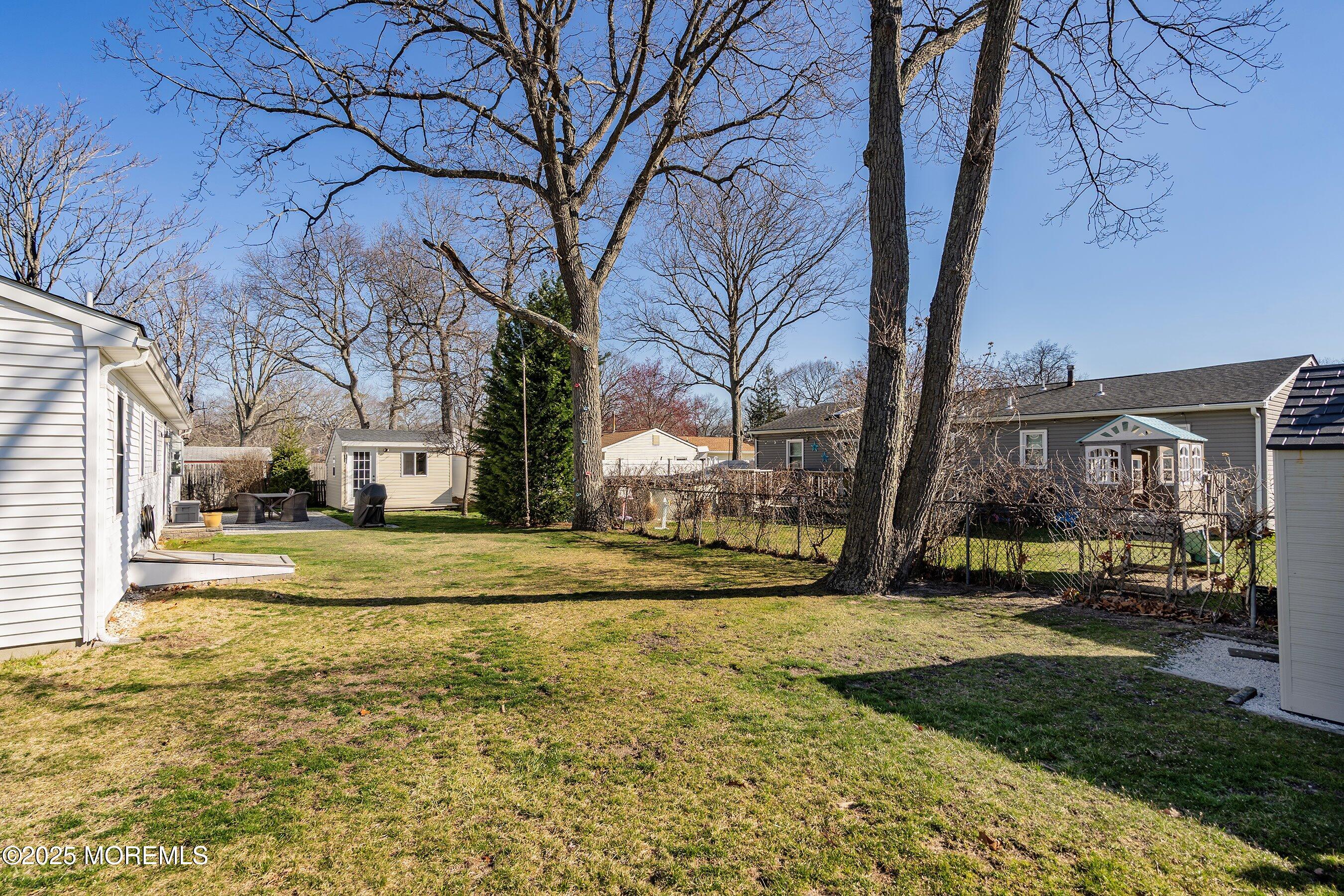 1435 Flintoft Avenue, Brick, New Jersey image 45
