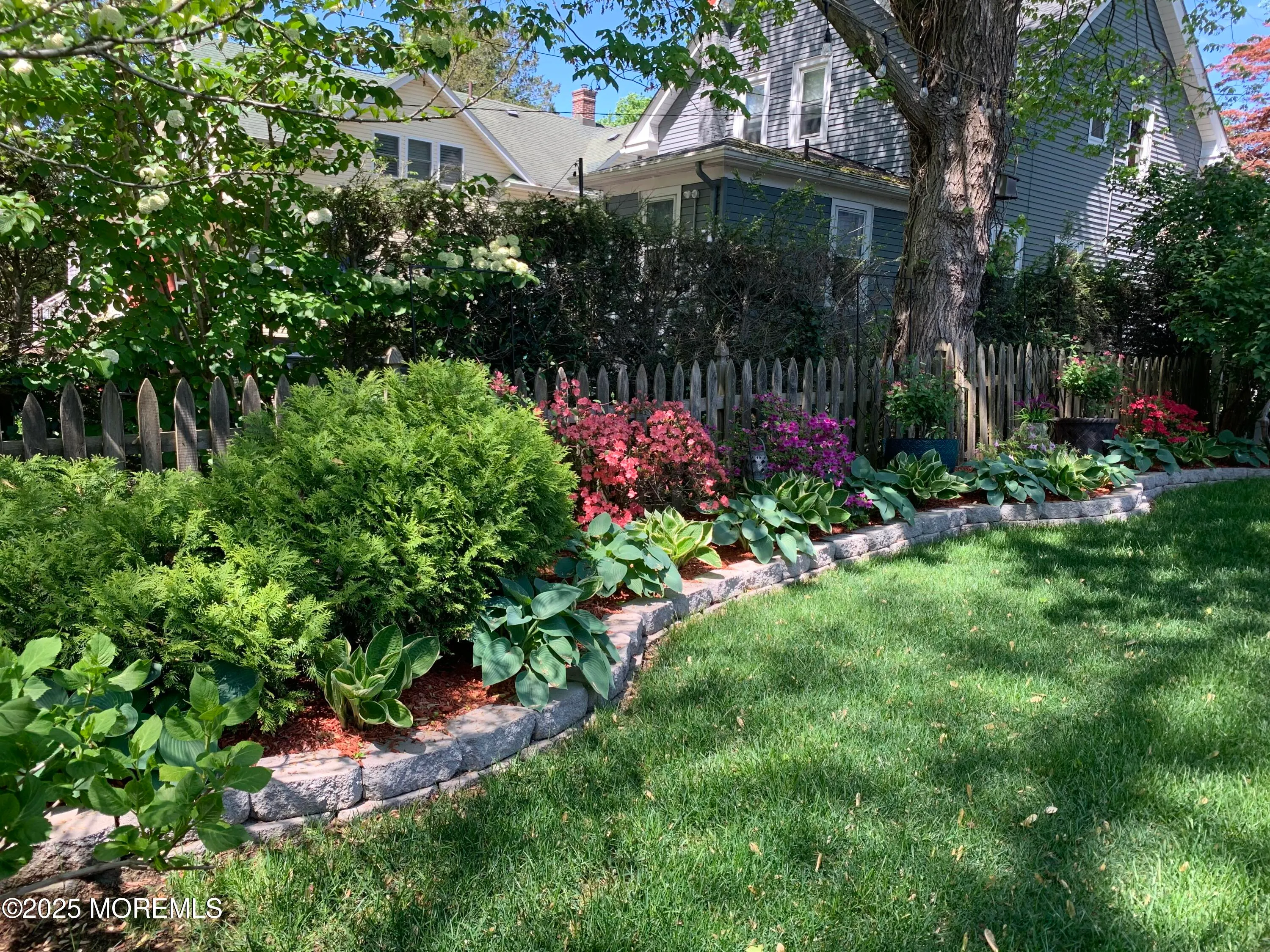 Freehold, New Jersey 07728, United States, 2 Bedrooms Bedrooms, ,1 BathroomBathrooms,Residential,Active,221501