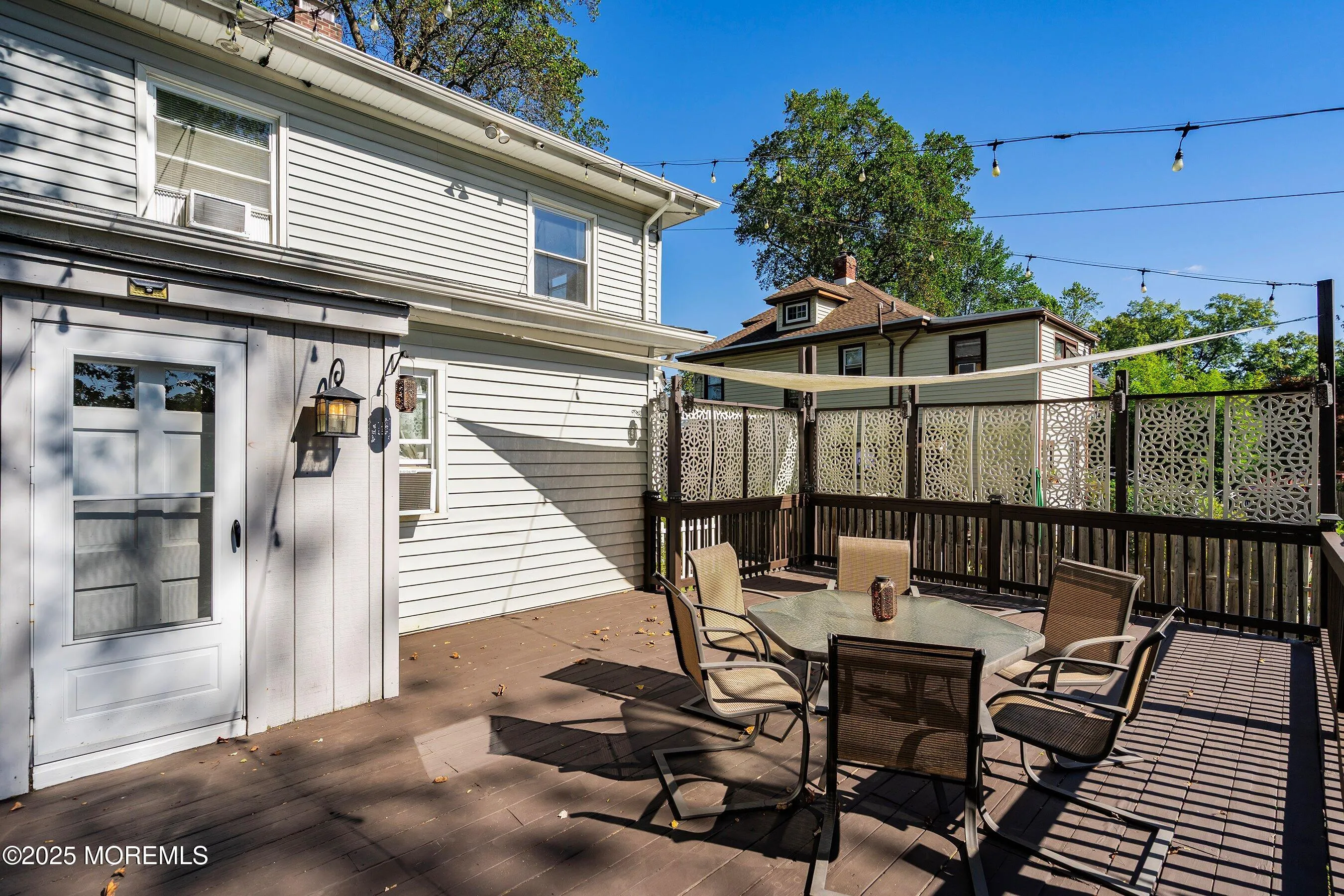 Freehold, New Jersey 07728, United States, 2 Bedrooms Bedrooms, ,1 BathroomBathrooms,Residential,Active,221501