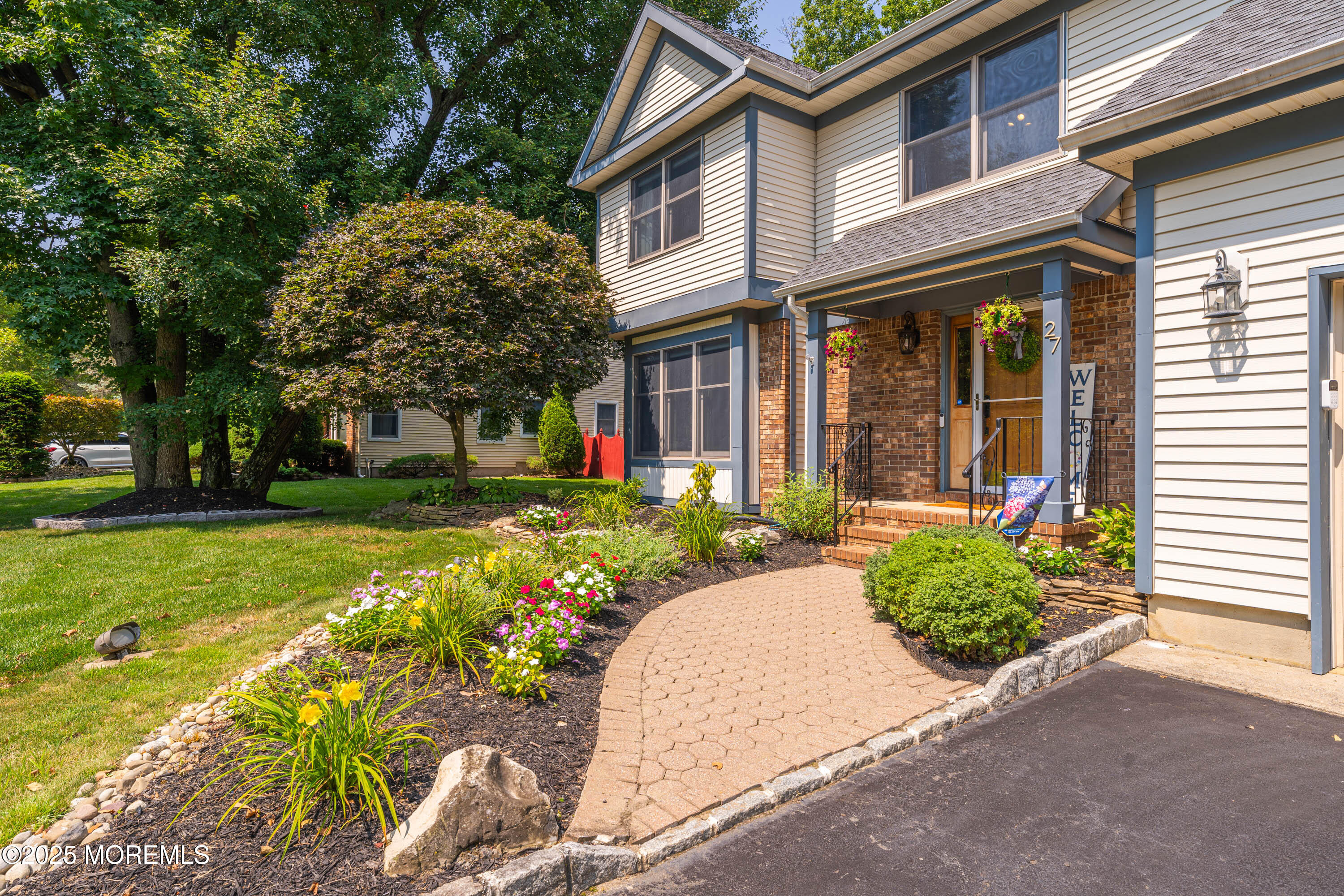27 Oakland Road