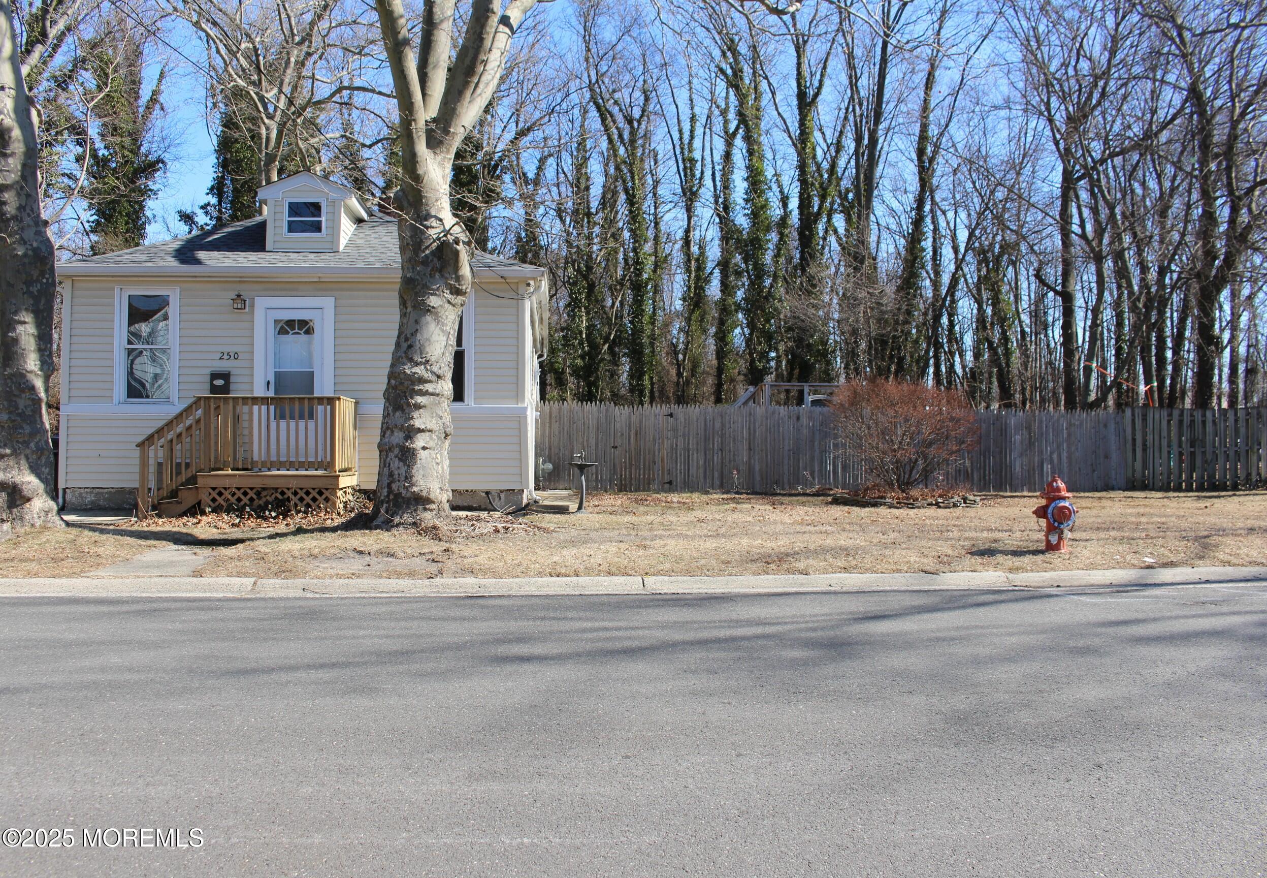 250 Forest Avenue, Middletown, New Jersey image 1