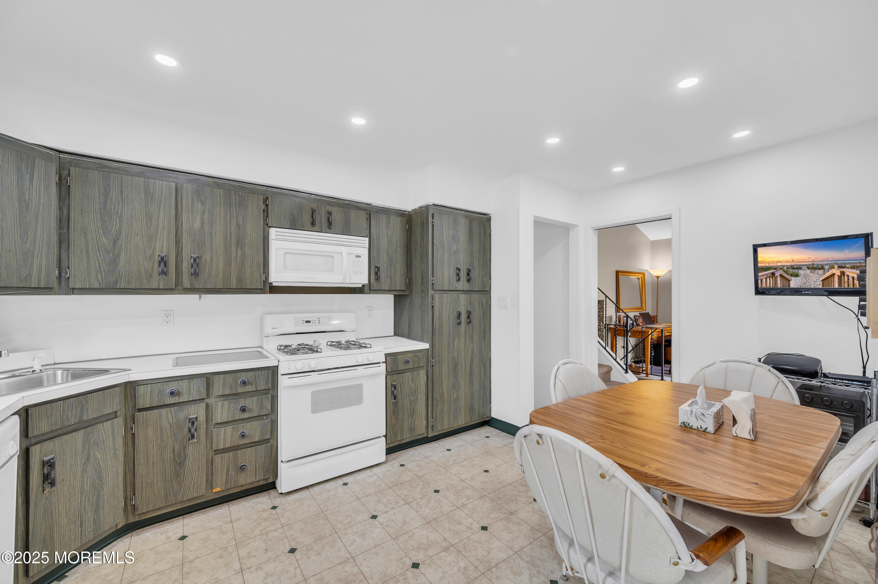 412 Meredith Lane, Brick, New Jersey image 18