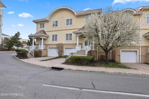 Townhouse For Rent - 12 Riviera Drive<br/> Long Branch, NJ 07740