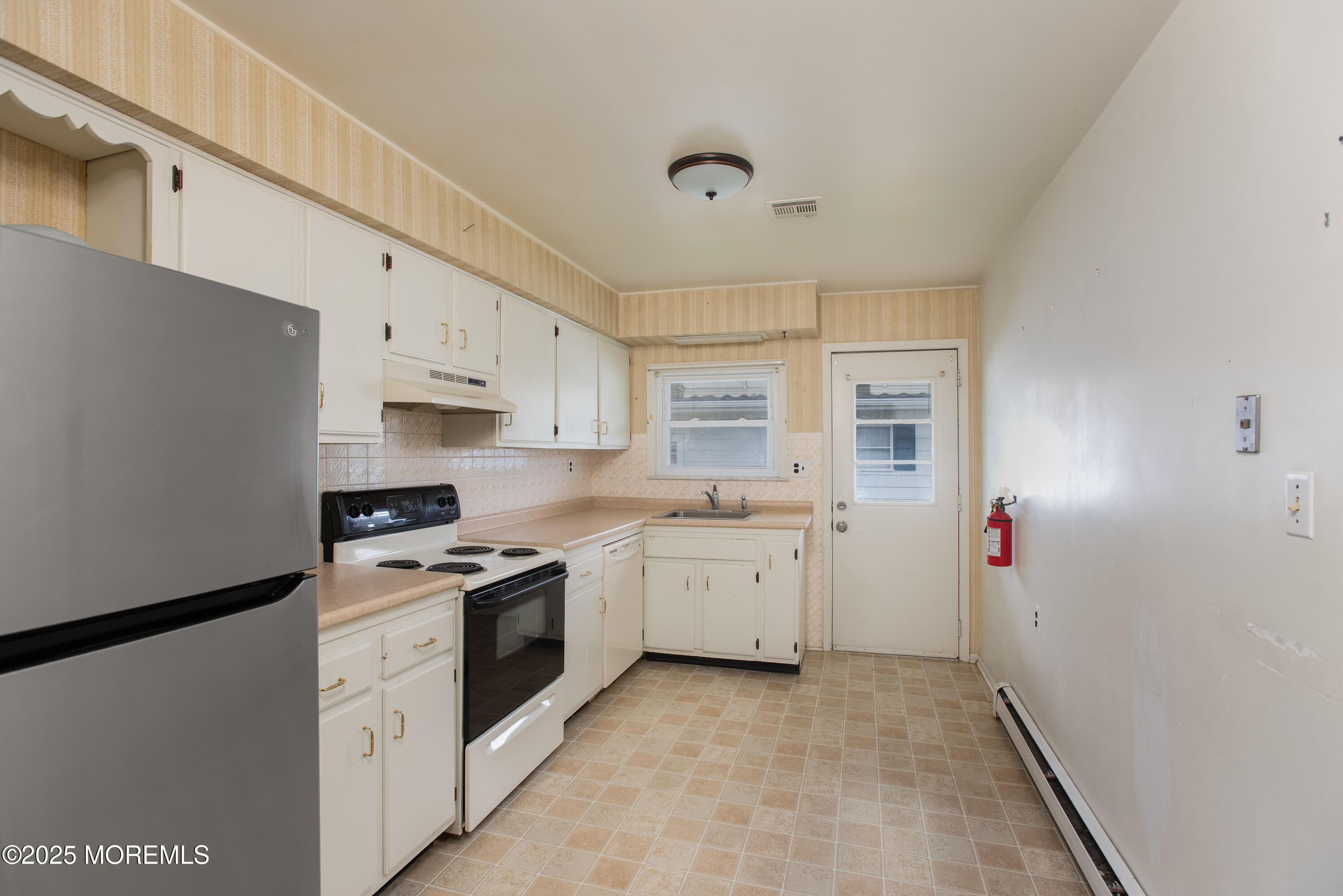 343 Barbados Drive, Toms River, New Jersey image 9