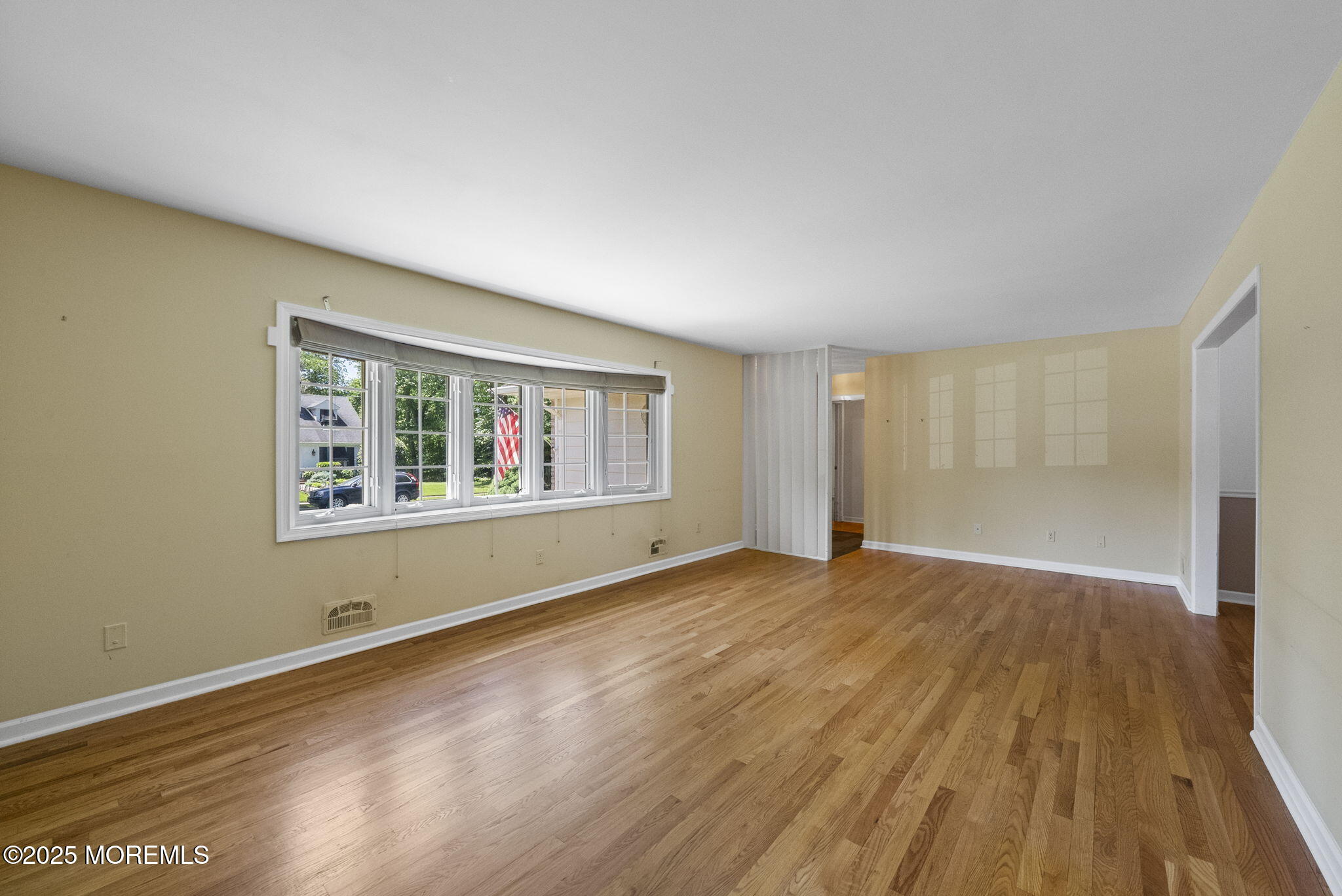 25 Dogwood Lane, Freehold, New Jersey image 10