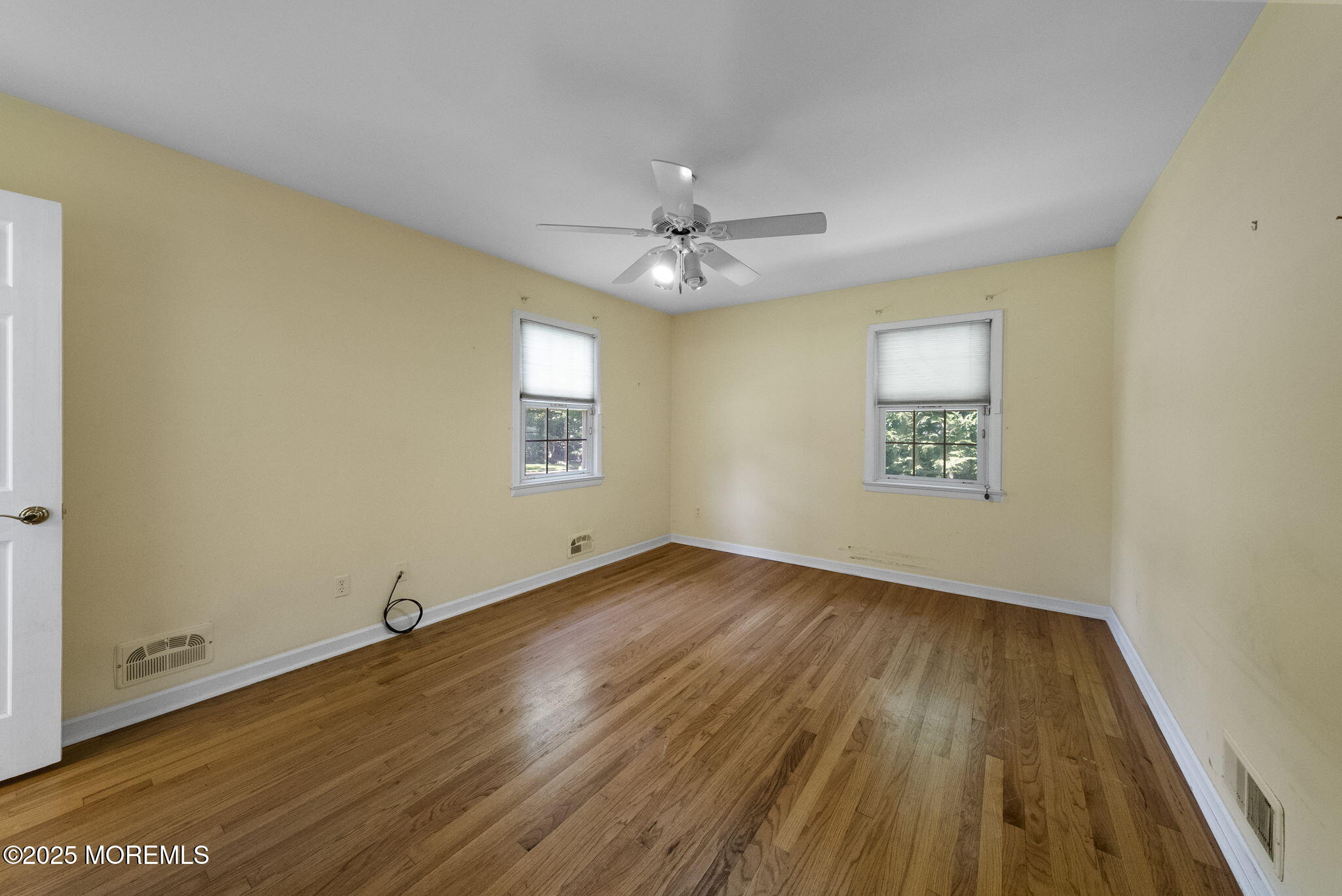 25 Dogwood Lane, Freehold, New Jersey image 19