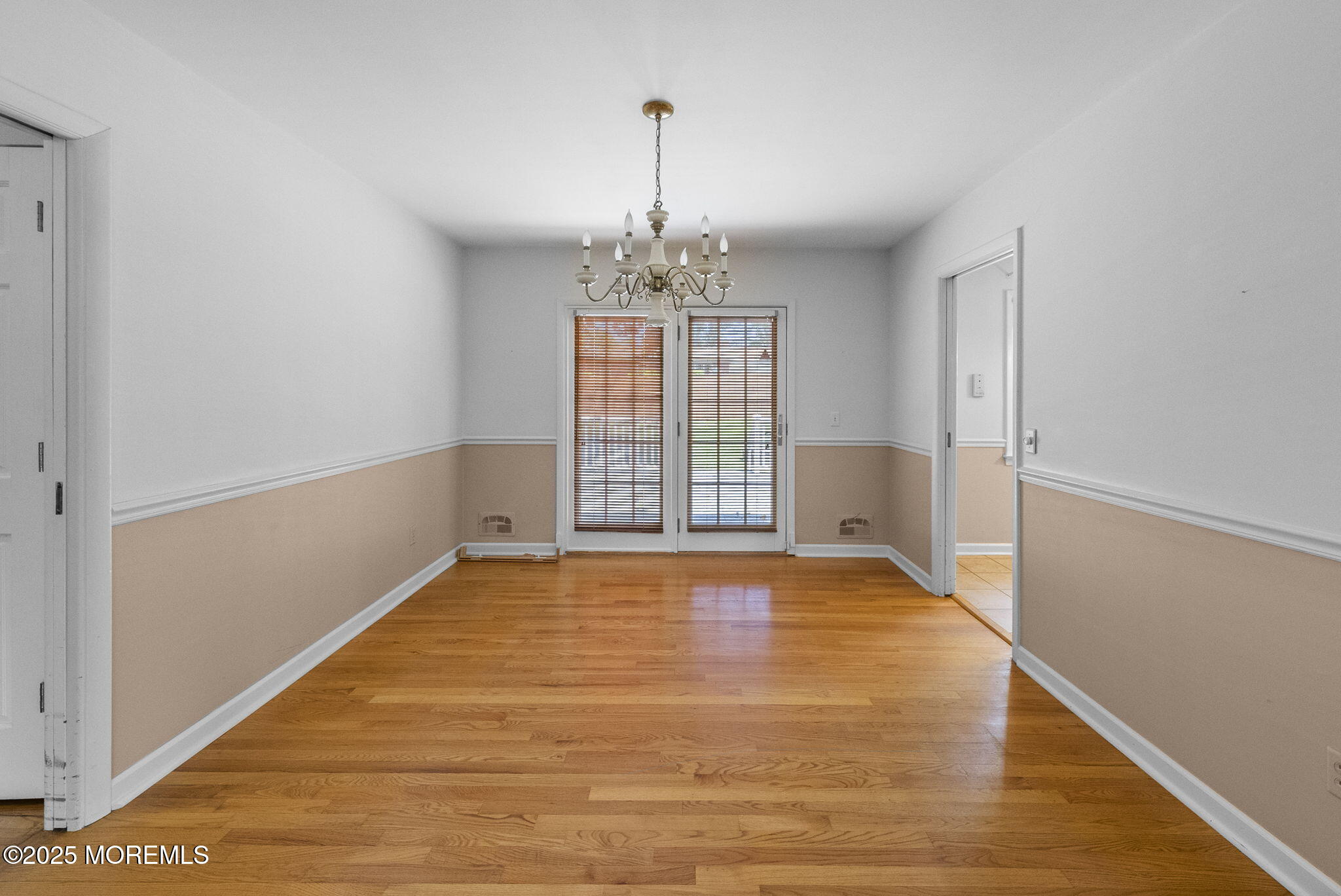 25 Dogwood Lane, Freehold, New Jersey image 12