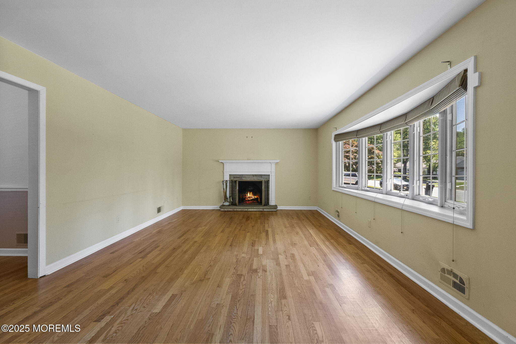 25 Dogwood Lane, Freehold, New Jersey image 9
