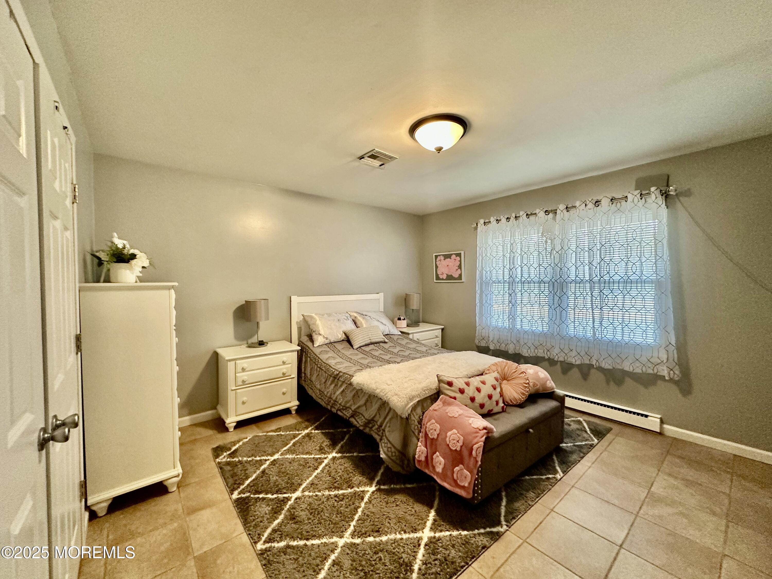 664D Plymouth Drive, Lakewood, New Jersey image 6