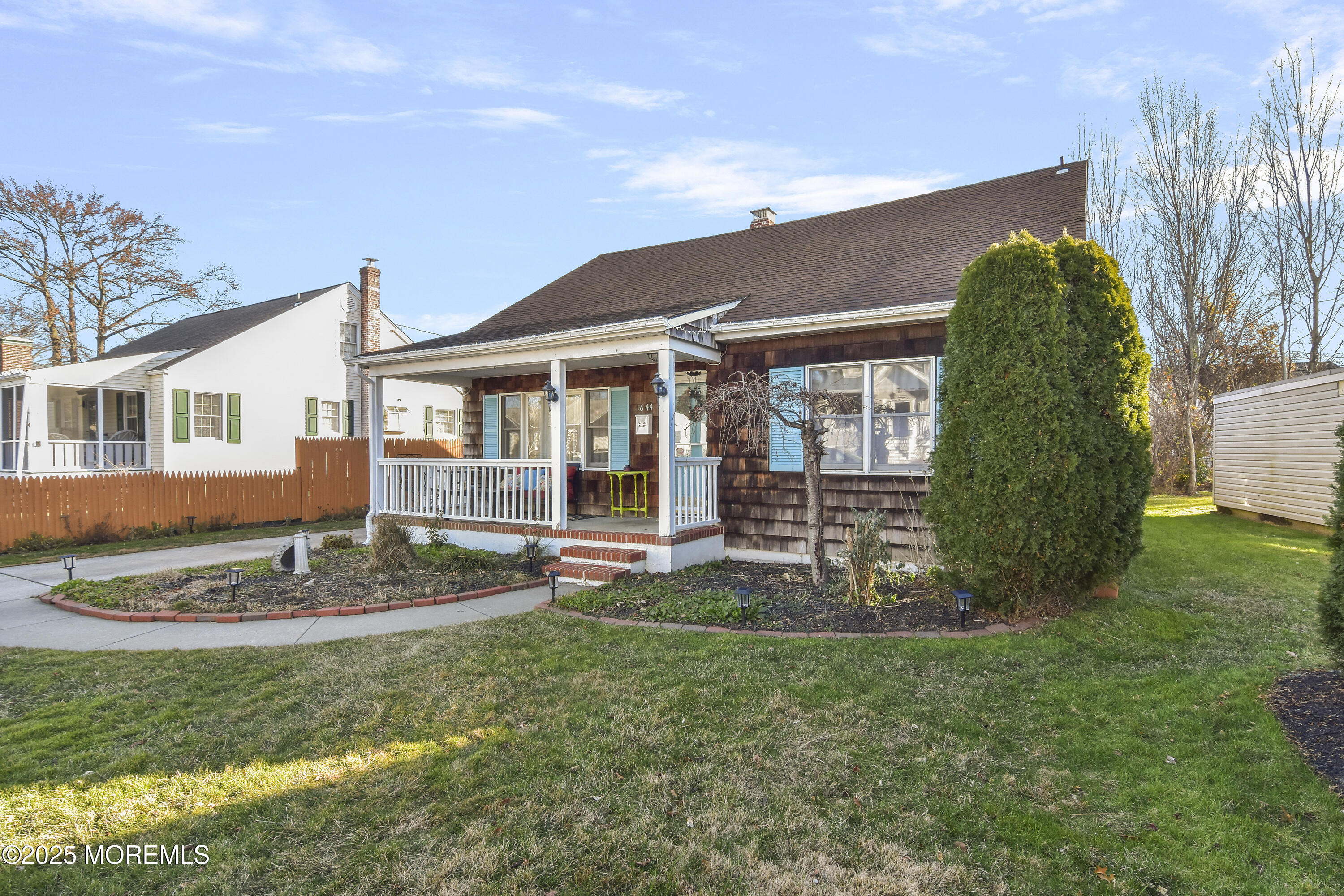 1644 Riverview Terrace