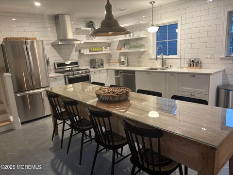 802 7th Avenue Sea Girt NJ 08750