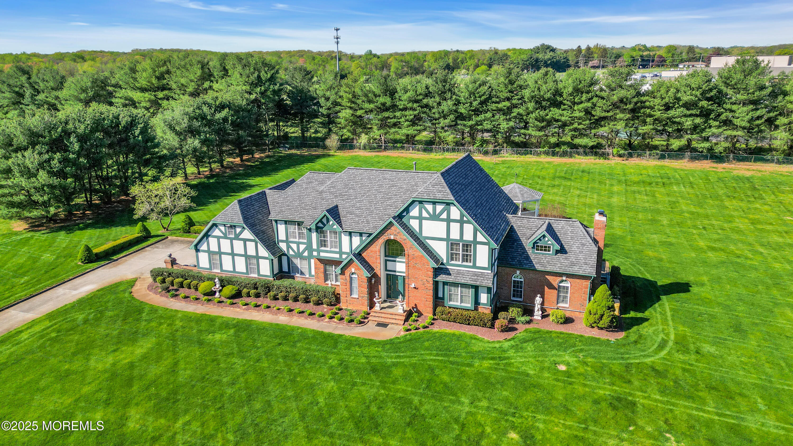 5 Pheasant Road, Colts Neck, New Jersey image 2