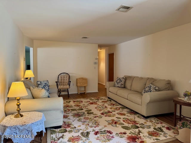 19 Lauren Lane, Brick, New Jersey image 5