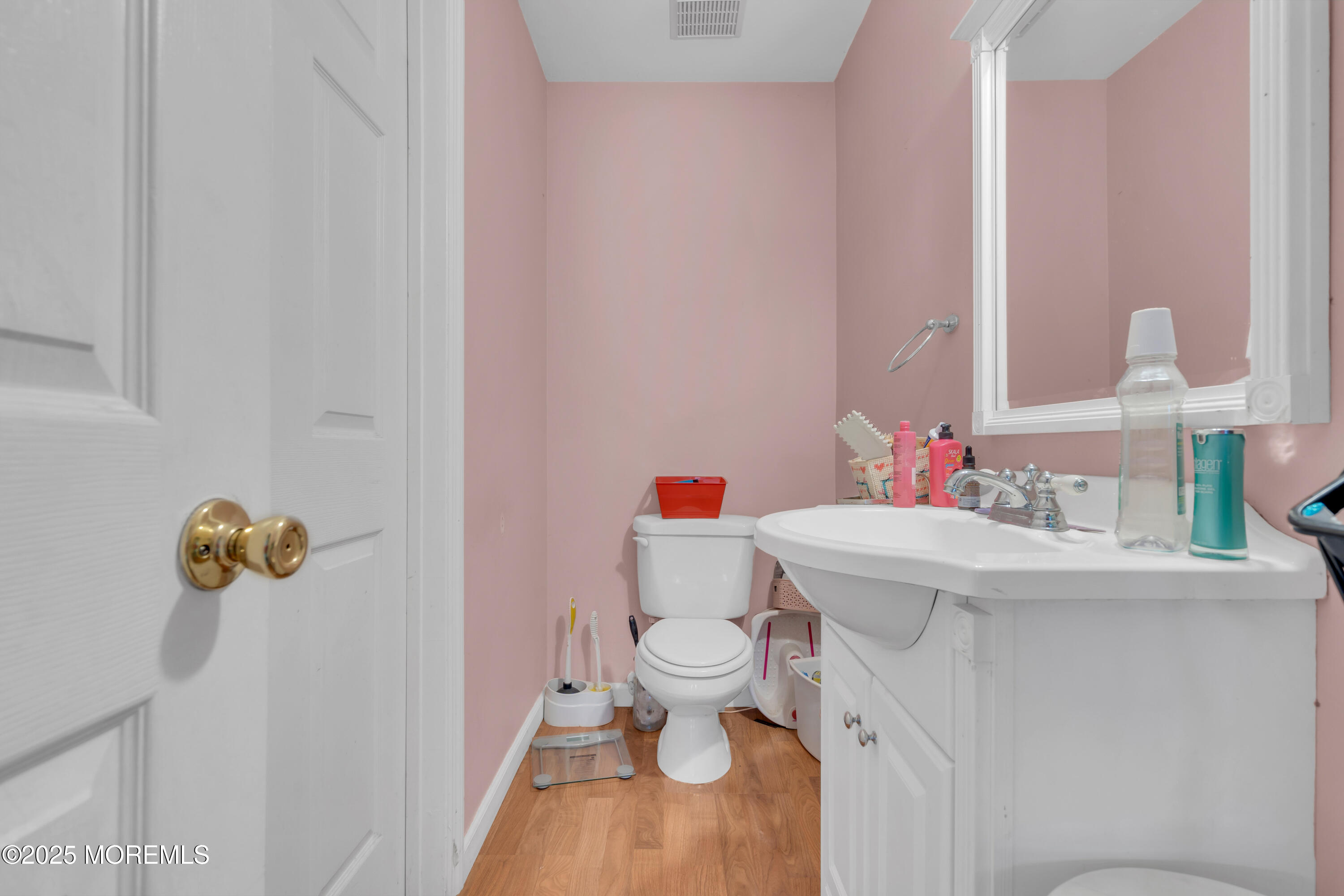 707 Zlotkin Circle #7, Freehold, New Jersey image 26