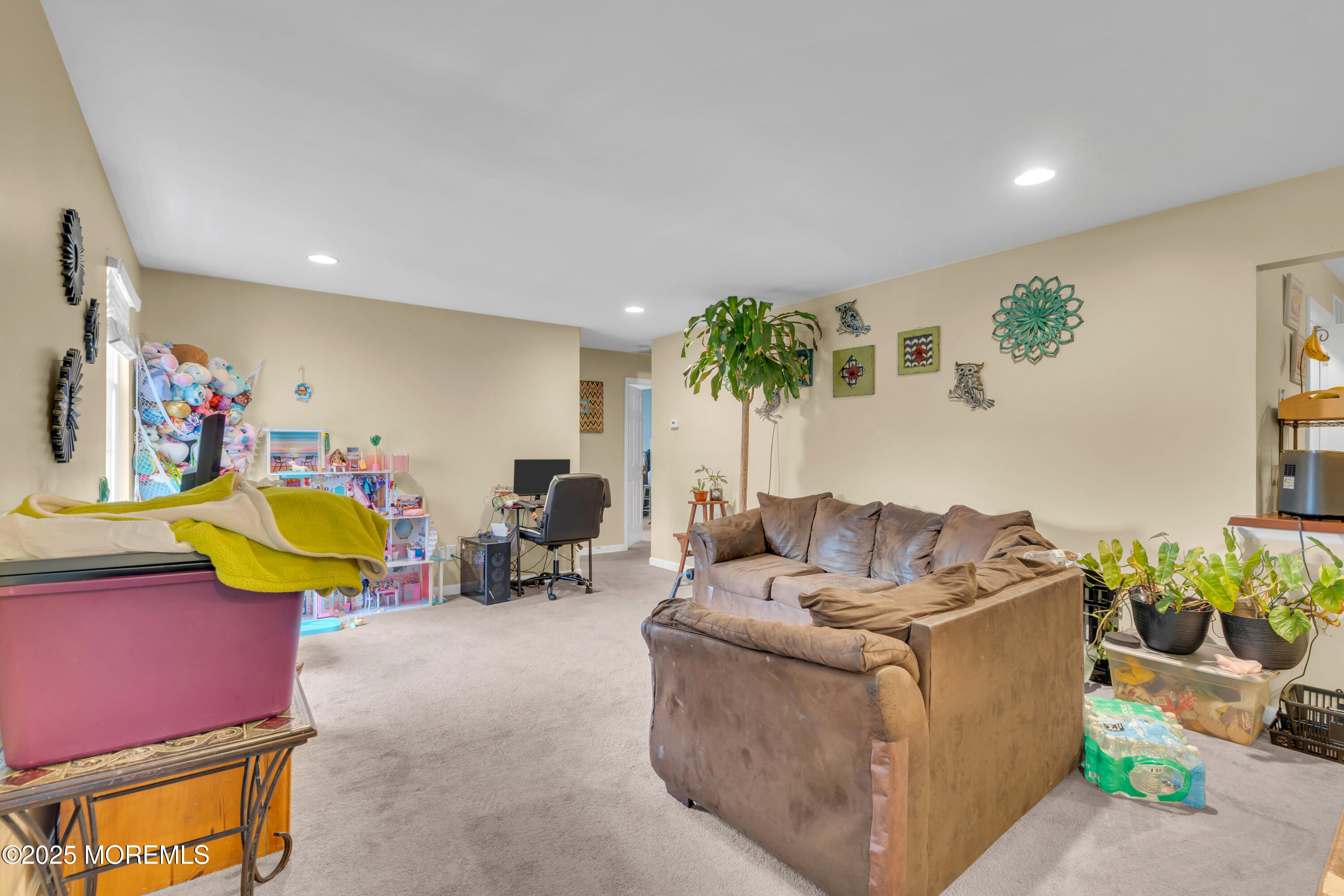 707 Zlotkin Circle #7, Freehold, New Jersey image 6