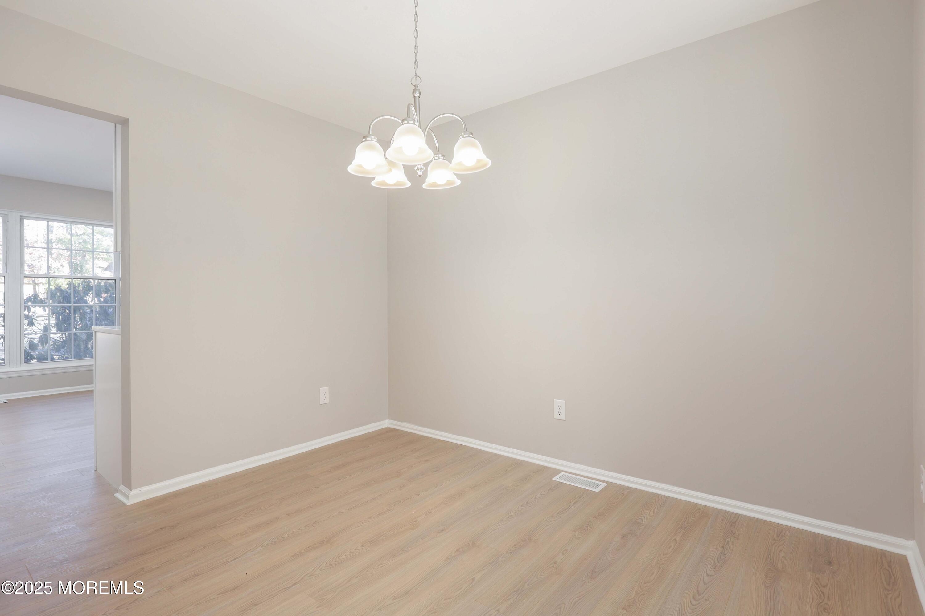 705 Bent Trail, Toms River, New Jersey image 10